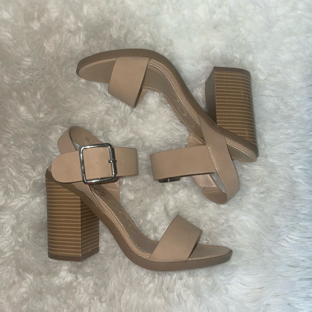 CCOCCI Tan Heel with Ankle Strap size 8